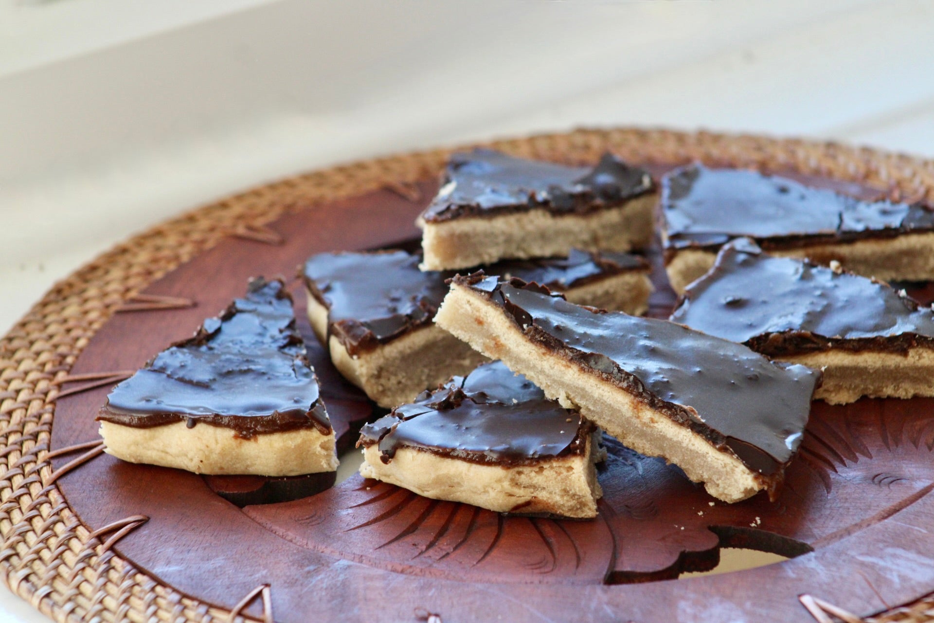 Carob Tahini Shortbread – Hale Pule Ayurveda and Yoga